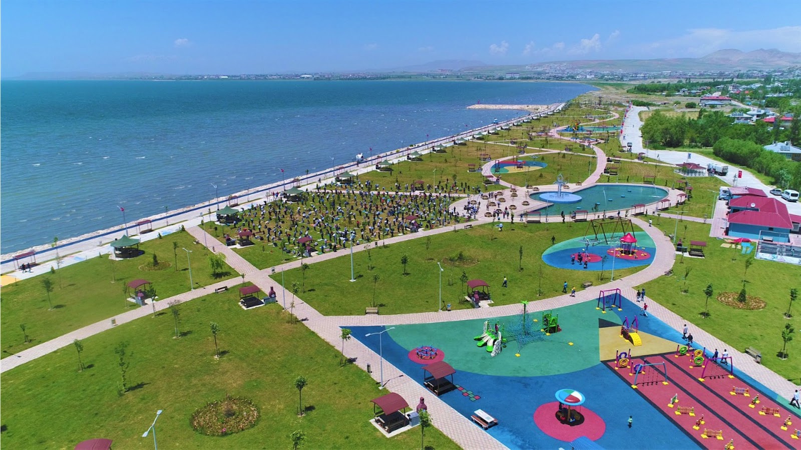 15 Temmuz Şehitler Parkı — fotoğraf 1