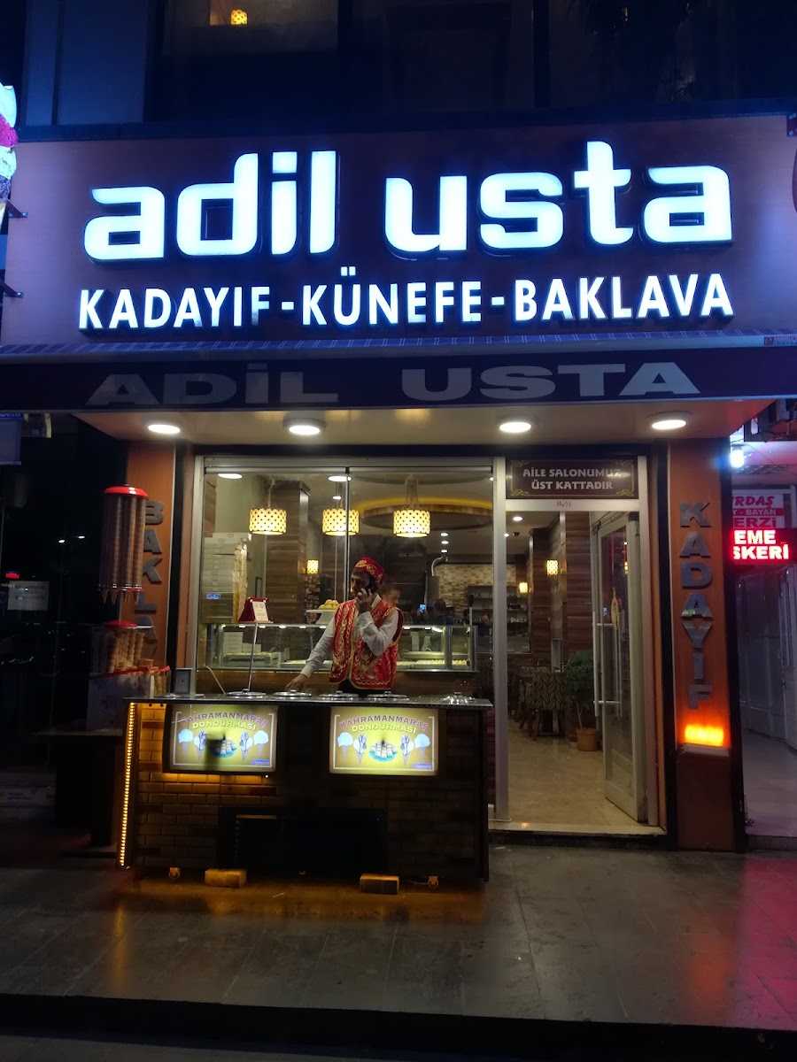 Adil Usta — fotoğraf 1