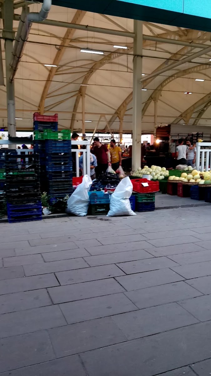 Agora Çarşısı — fotoğraf 3