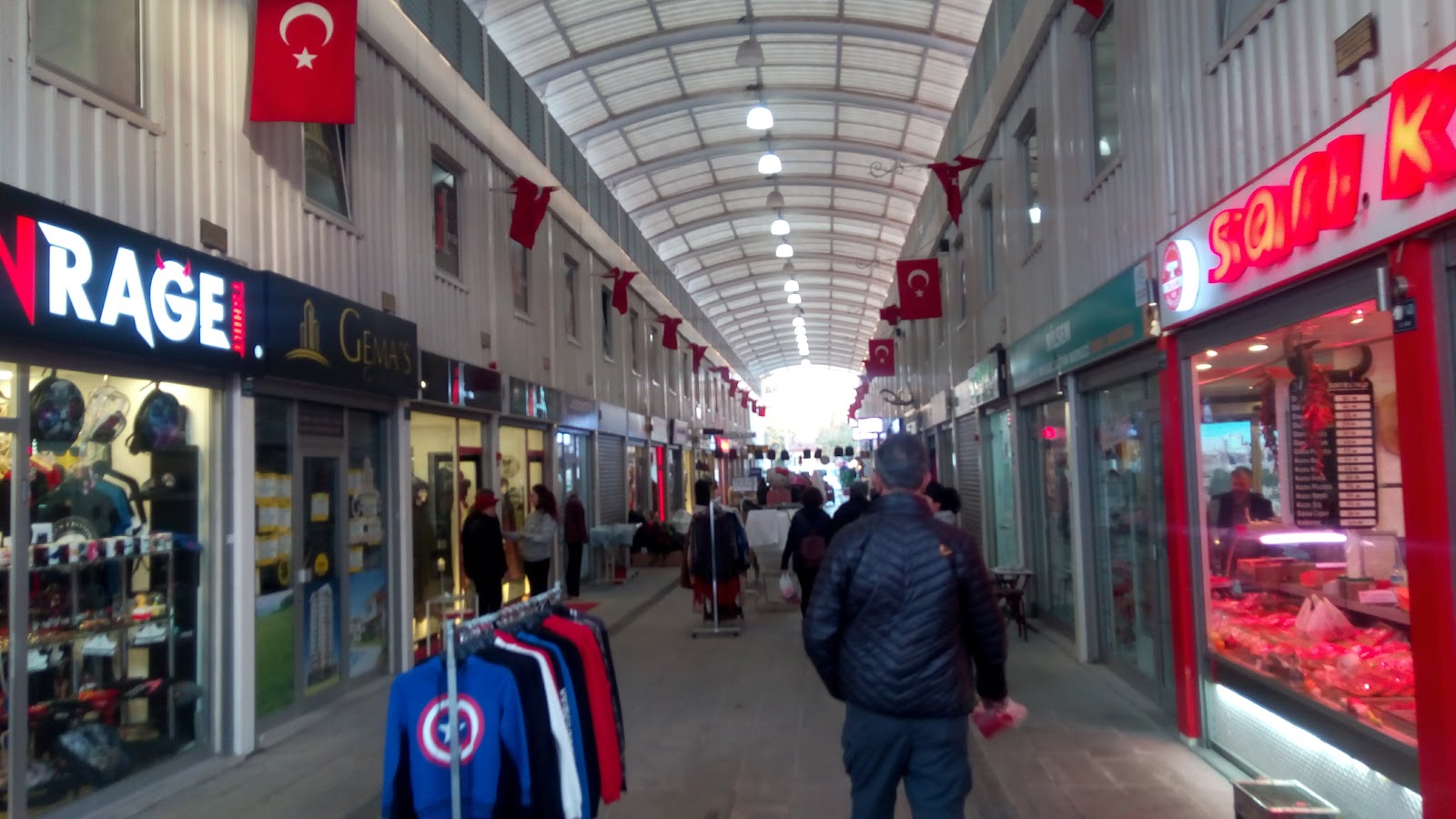 Agora Çarşısı — fotoğraf 4