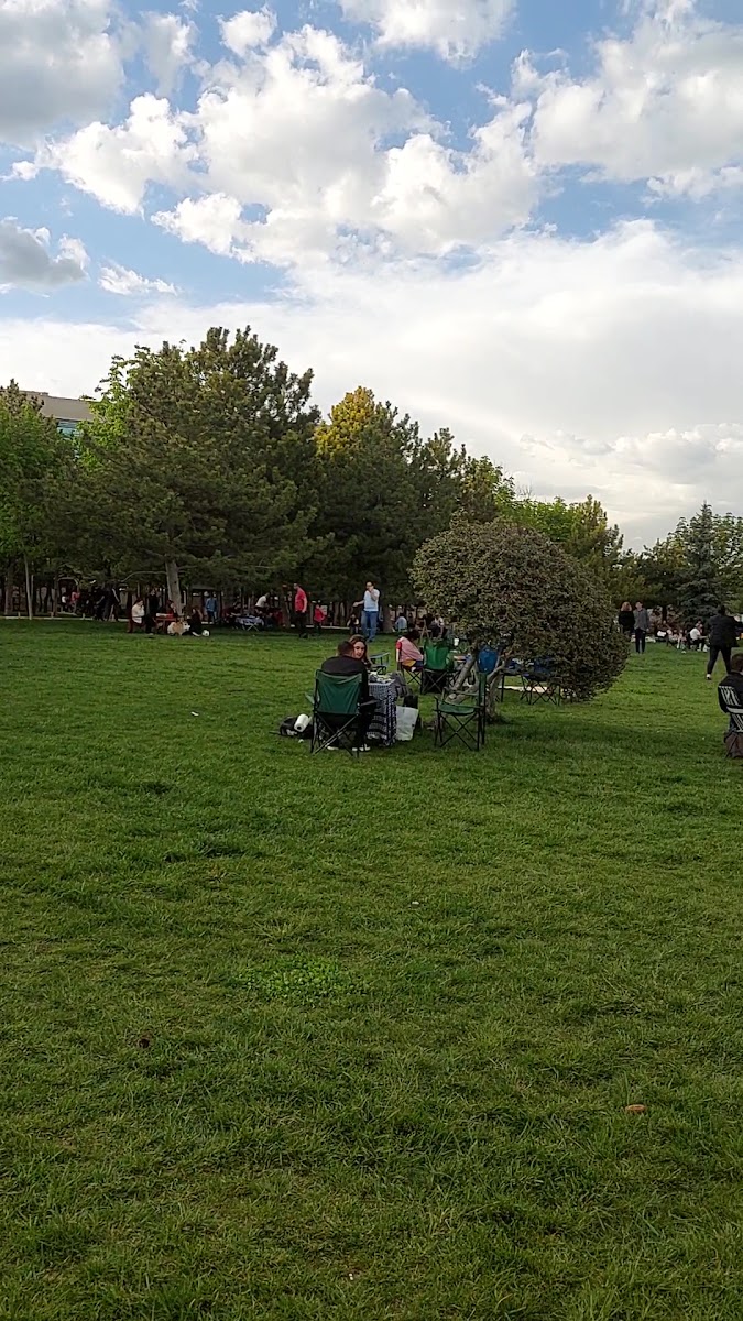 Ahlatlıbel Atatürk Parkı — fotoğraf 4