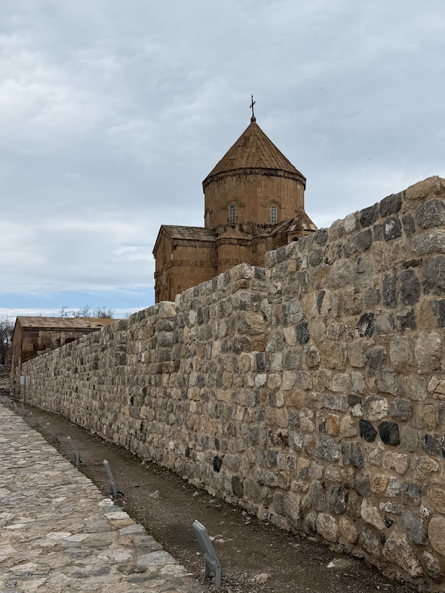 Akdamar Adası Kilisesi — fotoğraf 2