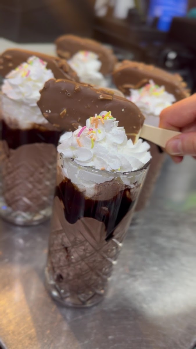 Alâ Kahvaltı Yemek Tatlı — fotoğraf 3