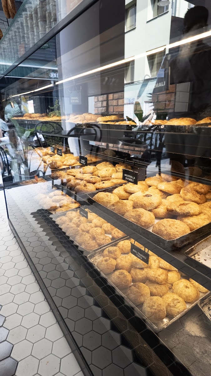 Alsancak Dostlar Fırını - Boyoz — fotoğraf 1