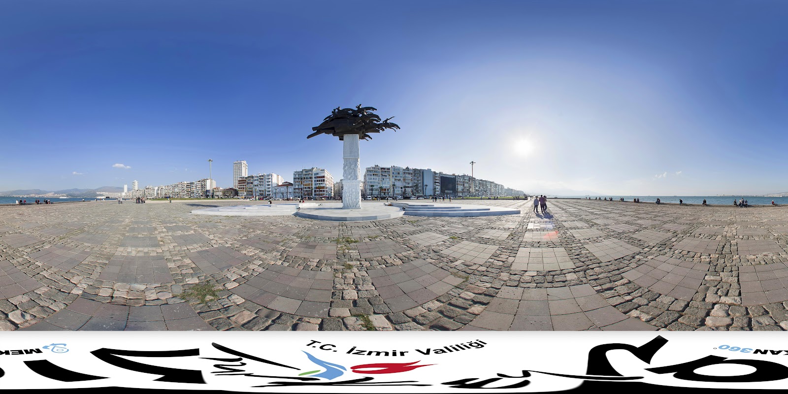 Alsancak Gündoğdu Meydanı — fotoğraf 4