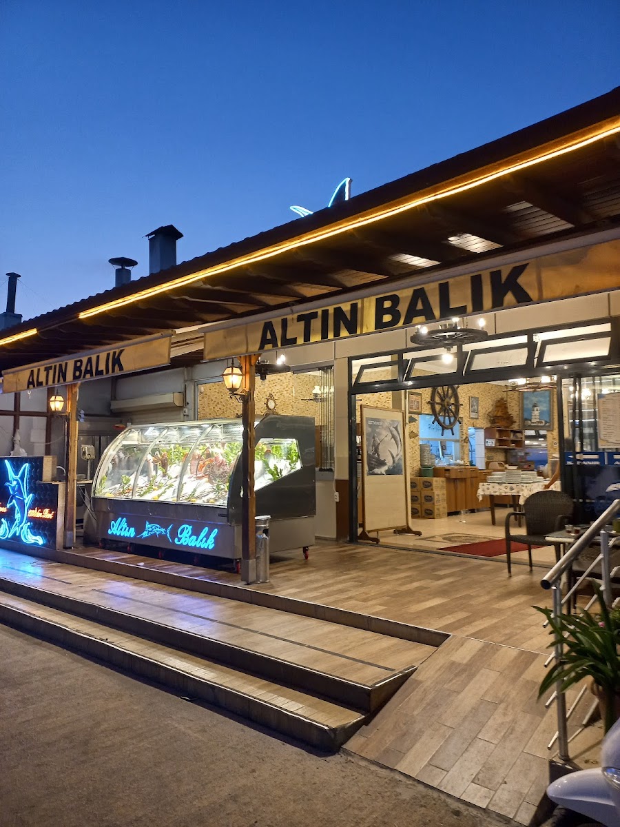 Altın Balık Sahil — fotoğraf 1