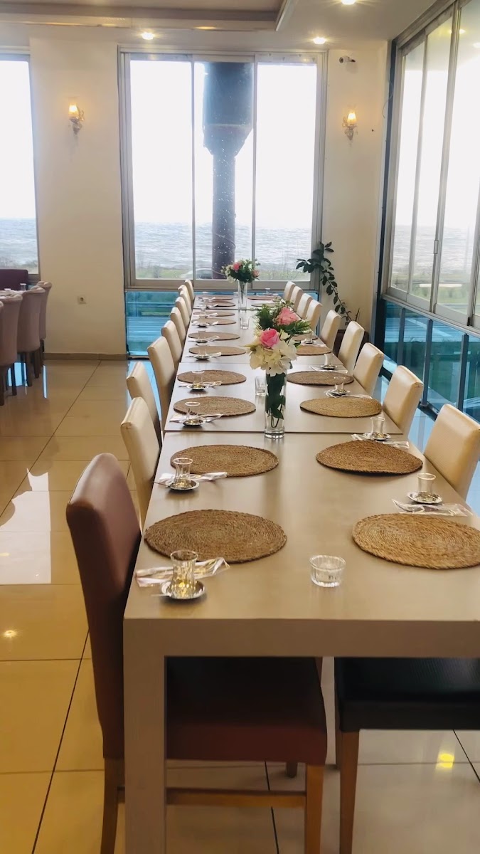 Altınbahçe Balık Köfte Pide Eynesil — fotoğraf 3