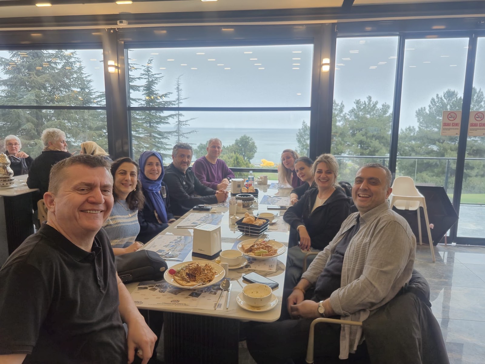 Amisos Kafe & Restoran — fotoğraf 2