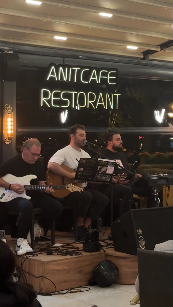Anıt Cafe & Bistro — fotoğraf 5
