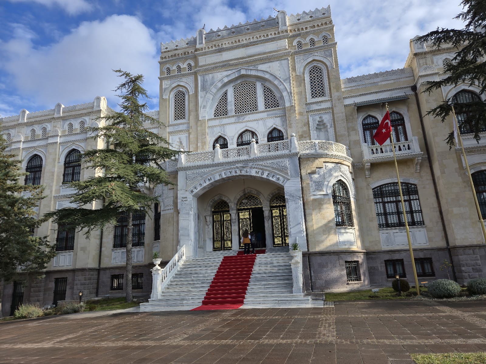 Ankara Resim ve Heykel Müzesi — fotoğraf 1