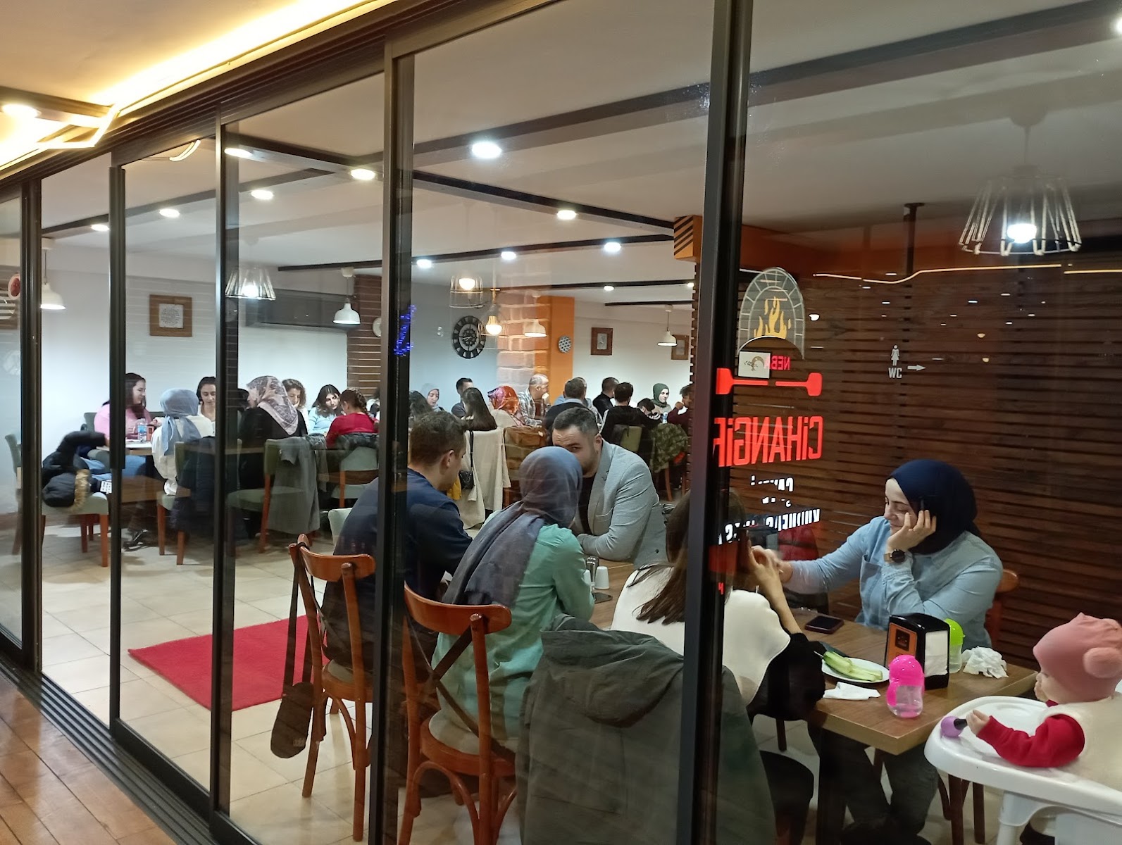ANTAKYA RESTORAN • CİHANGİR — fotoğraf 1