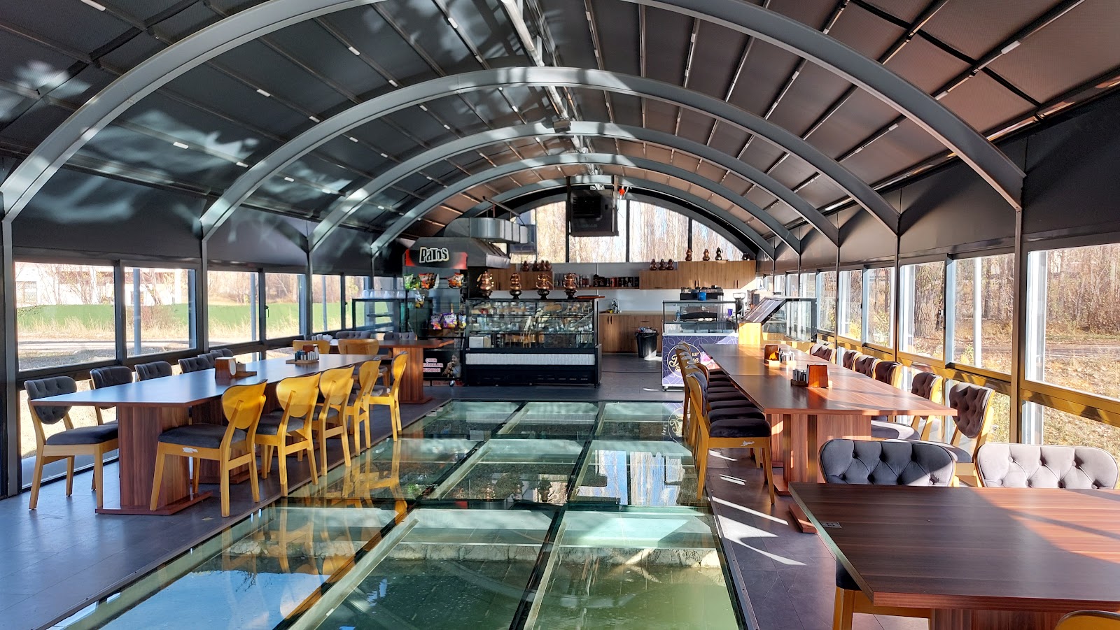 Arpalı Cam Cafe Restoran — fotoğraf 1