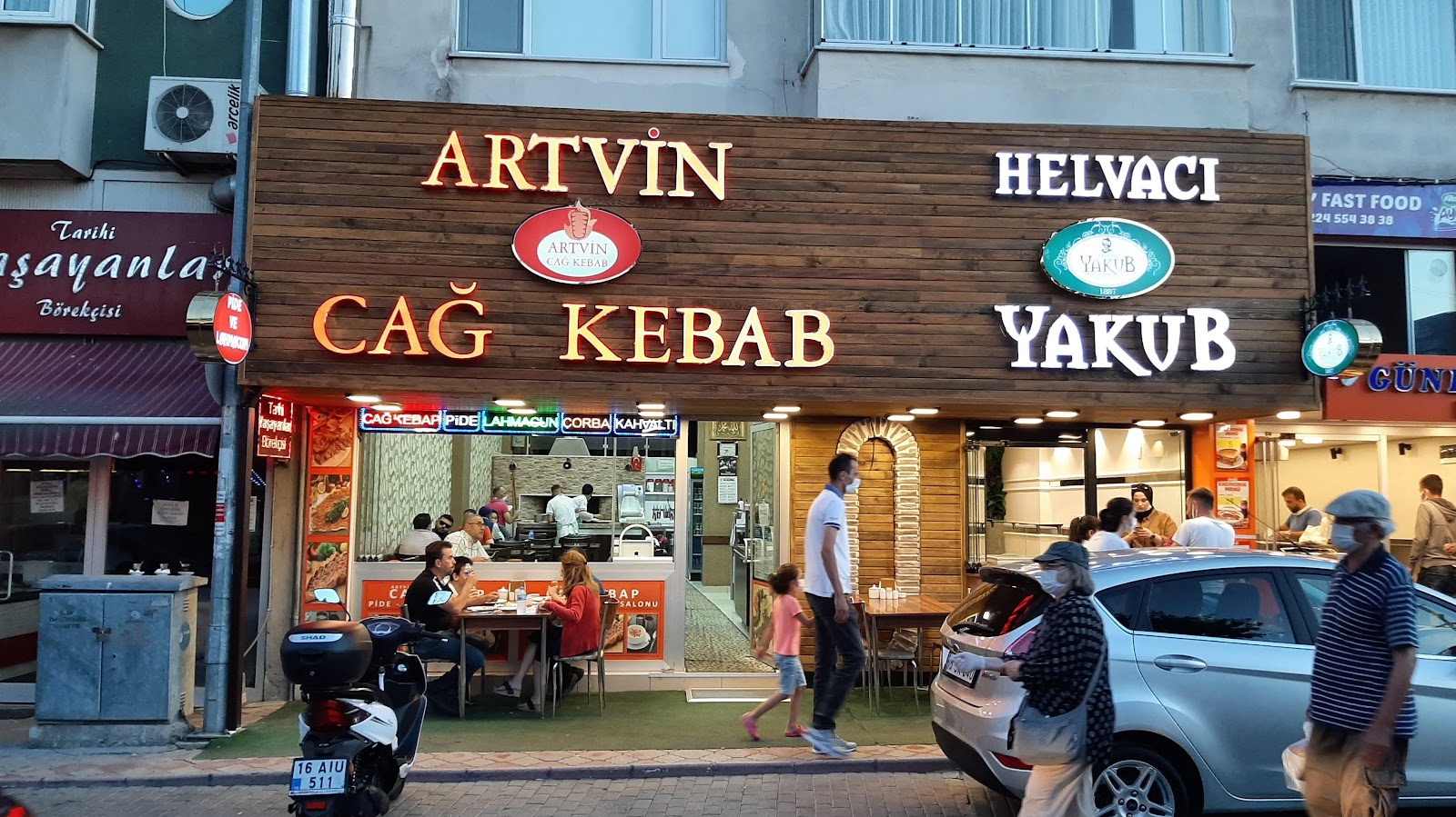 Artvin Çağ Kebap Pide Ve Çorba Salonu — fotoğraf 1