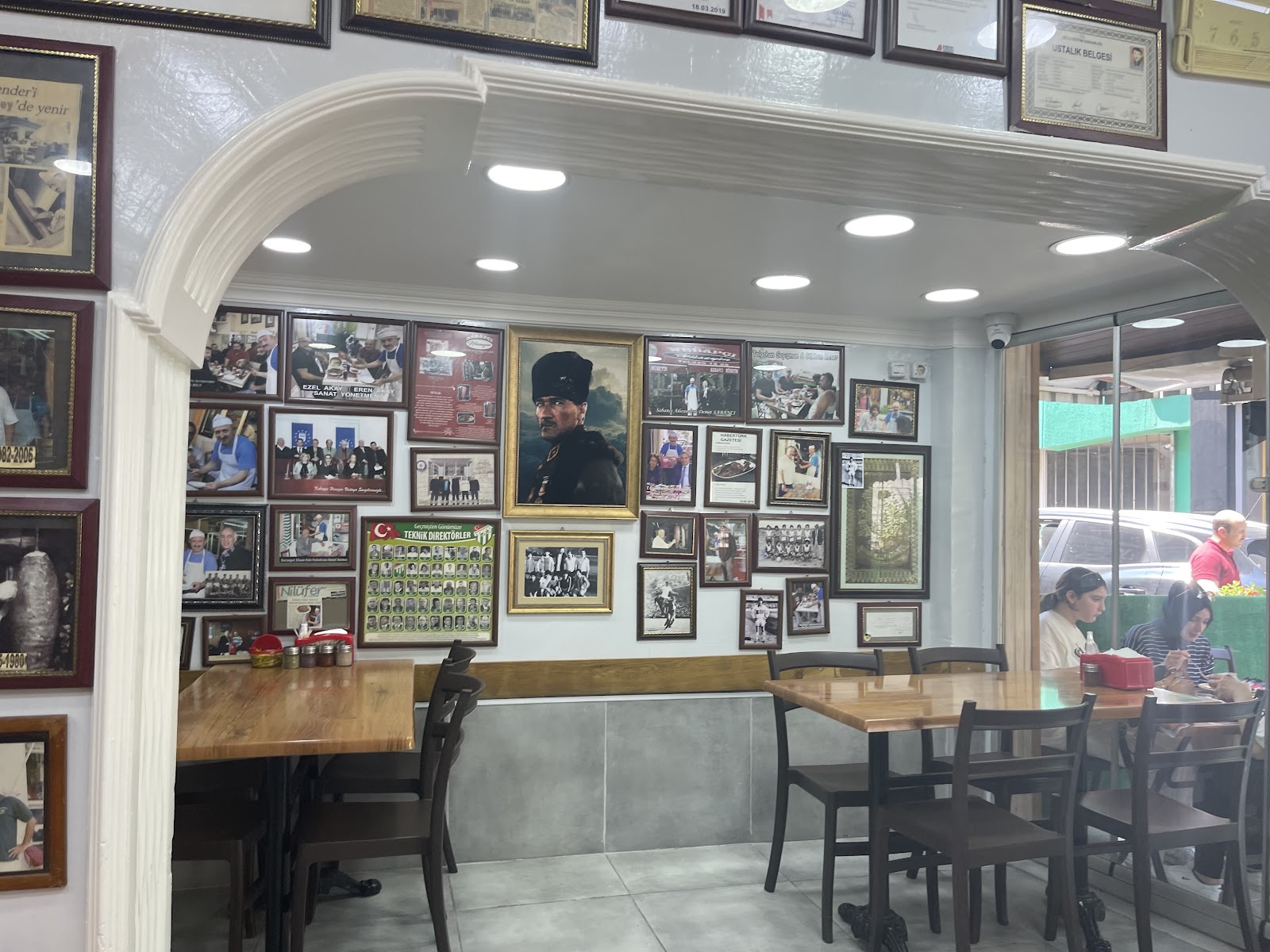 Artvin Çağ Kebap Pide Ve Çorba Salonu — fotoğraf 4