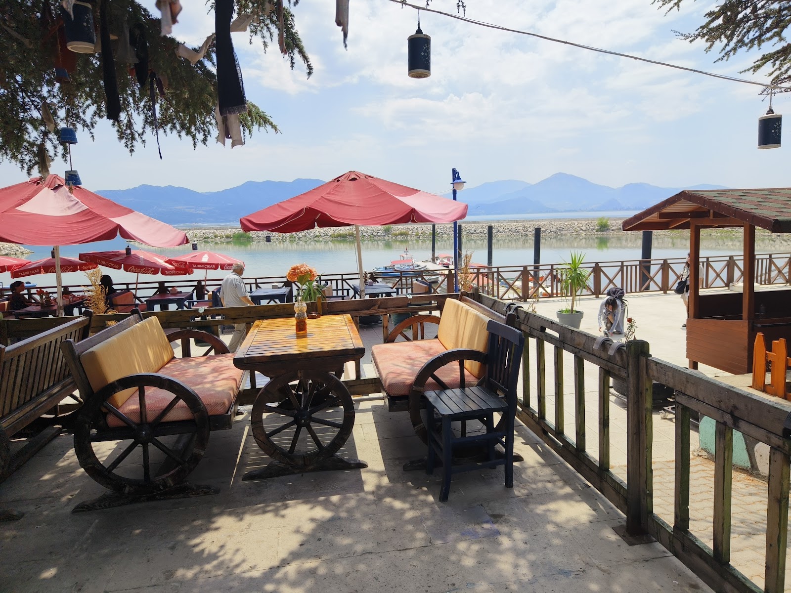 Arzava Restaurant Eğirdir — fotoğraf 1