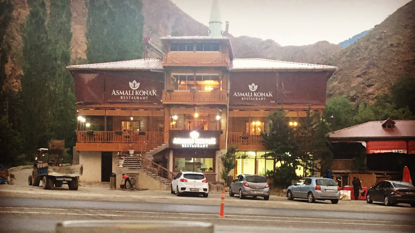 Asmalı Konak Restaurant — fotoğraf 1