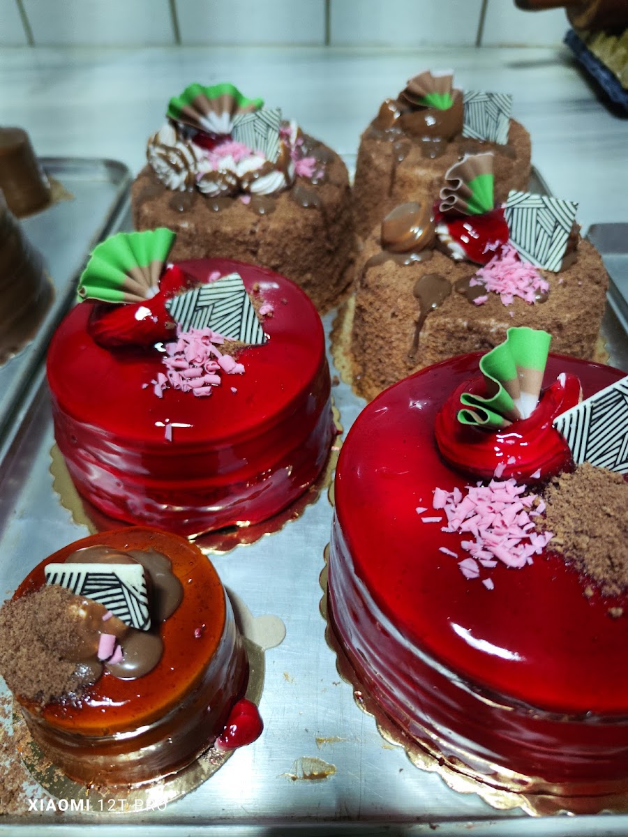 AYIŞIĞI UNLU MAMÜLLERİ VE ÖMER USTA ÇİĞKÖFTE — fotoğraf 4