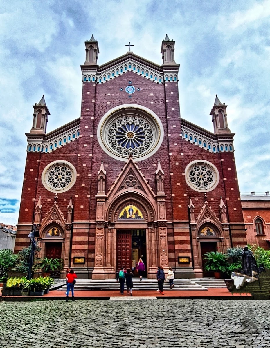 Aziz Antuan Bazilikası — fotoğraf 1