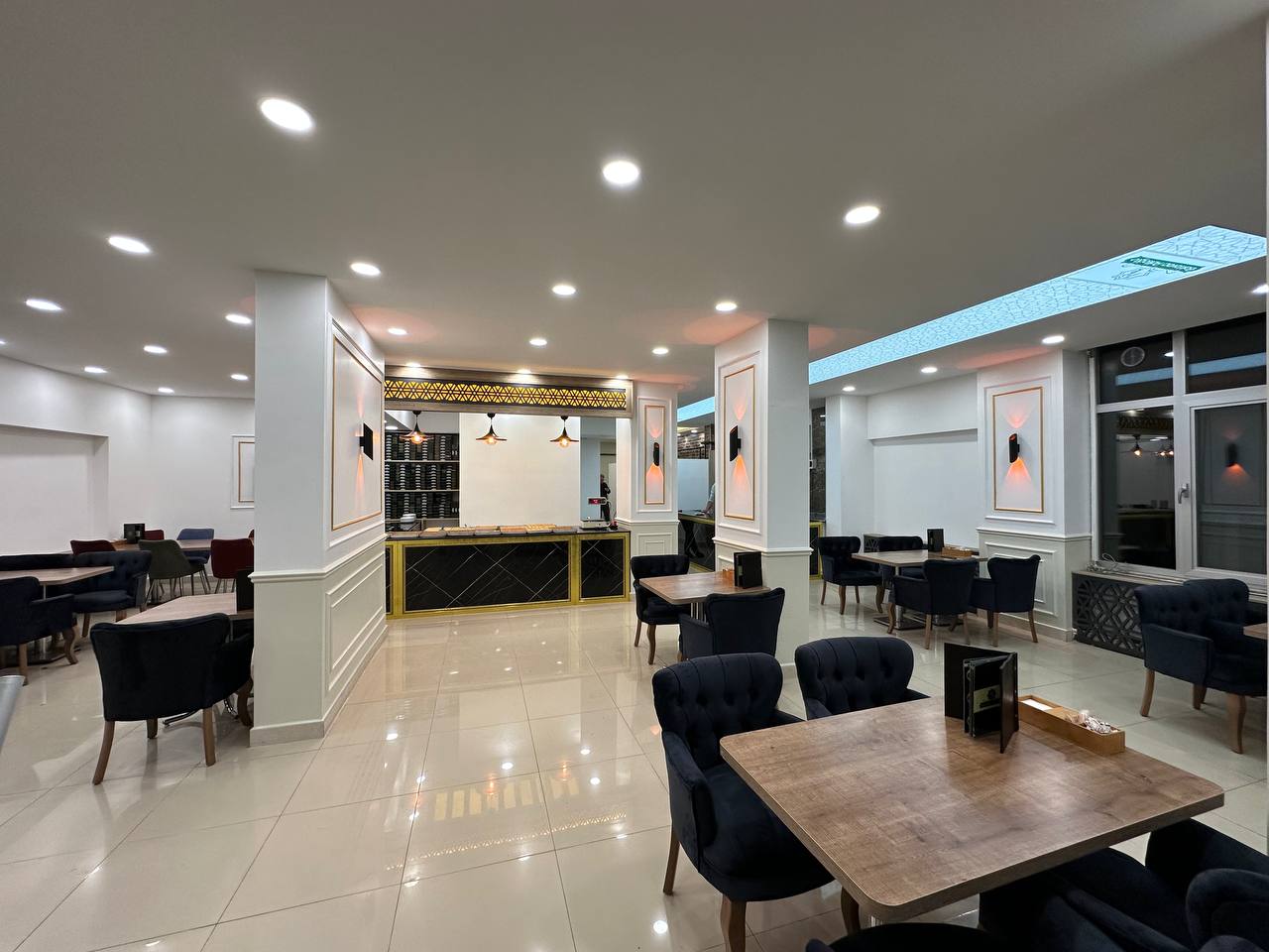 Baklavacı Adiloğlu Künefe Kadayıf — fotoğraf 1