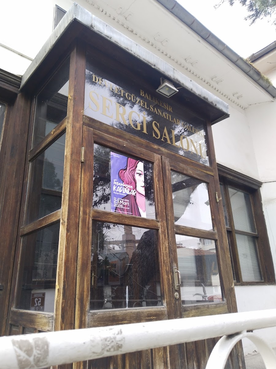 Balıkesir Saat Kulesi — fotoğraf 2