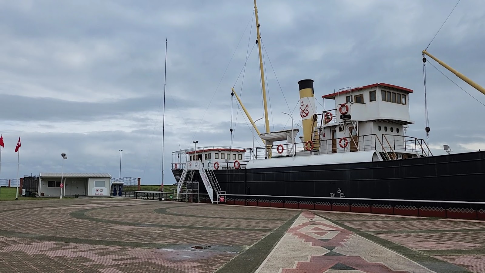 Bandırma Gemi-Müze ve Millî Mücadele Açık Hava Müzesi — fotoğraf 3