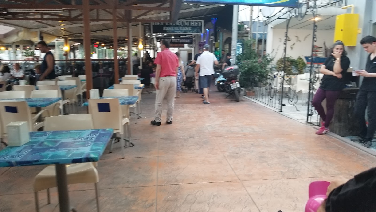 Barınak cafe — fotoğraf 3