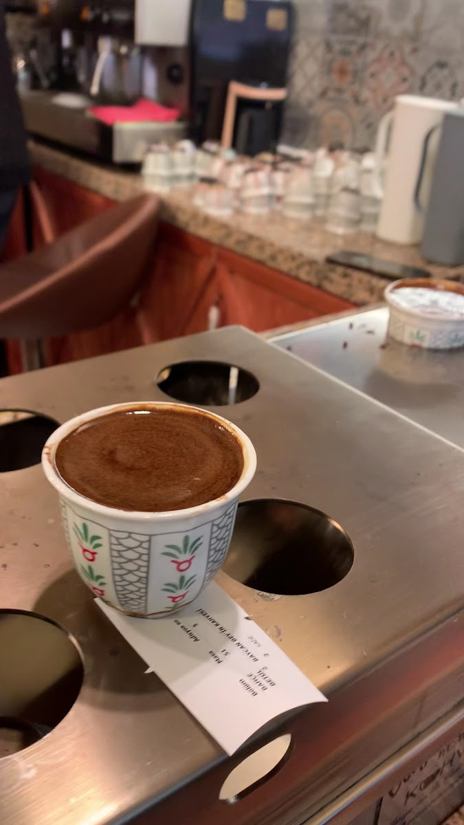 Baycan beyin meşhur kahvesi — fotoğraf 4