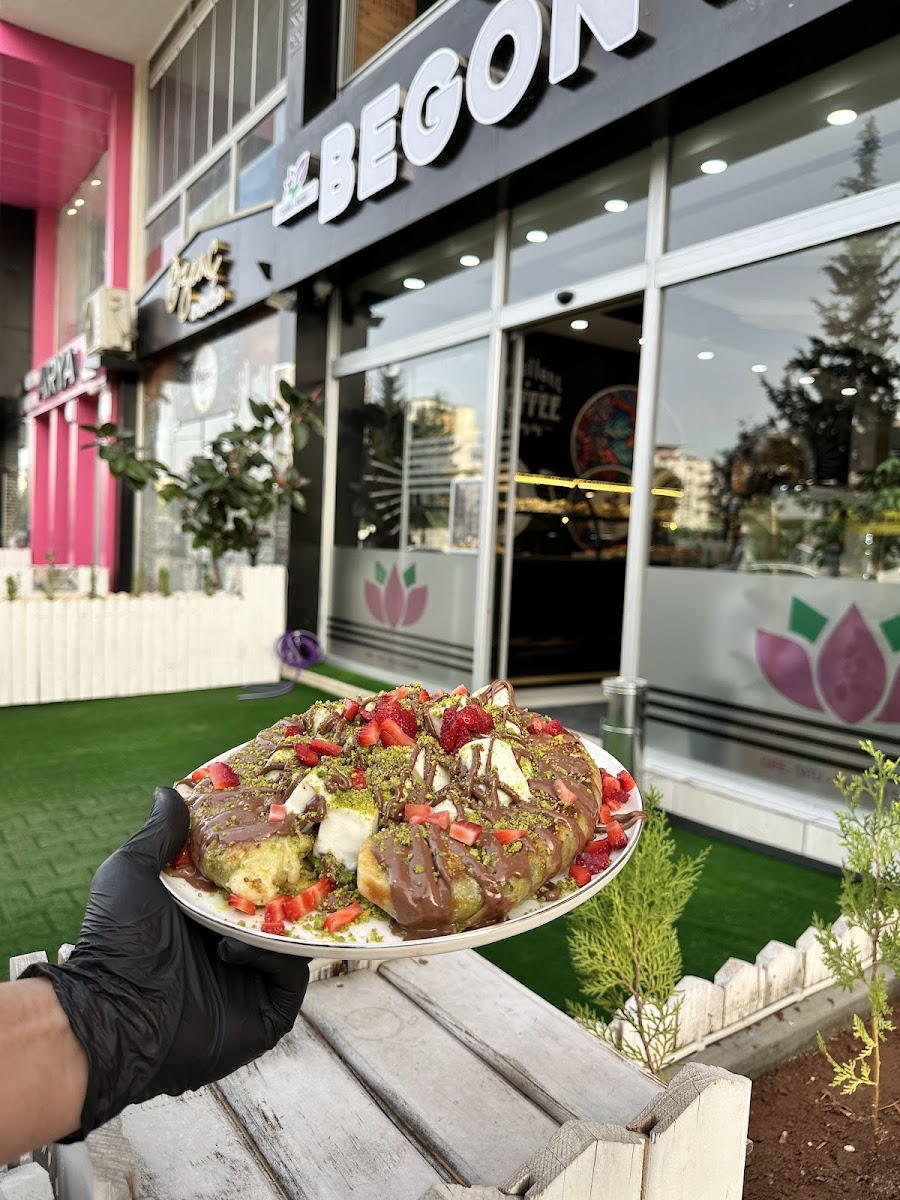Begonvil Garden Cafe Kahvaltı Tatlı — fotoğraf 4