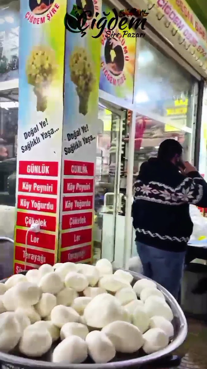 Besni çiğdem şire pazarı — fotoğraf 2