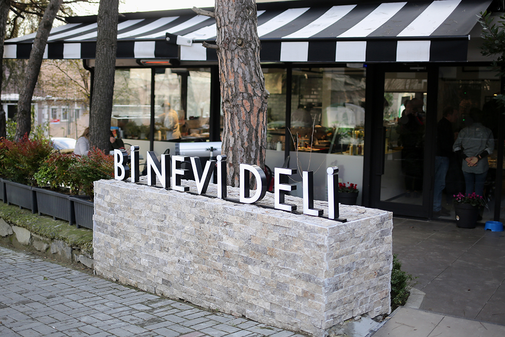 Bi Nevi Deli — fotoğraf 1