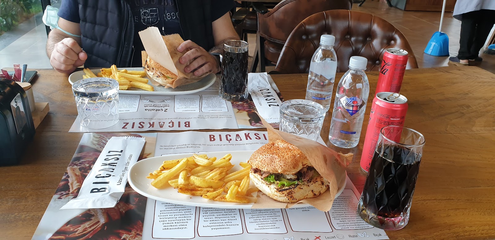 Bıçaksız Restoran — fotoğraf 2