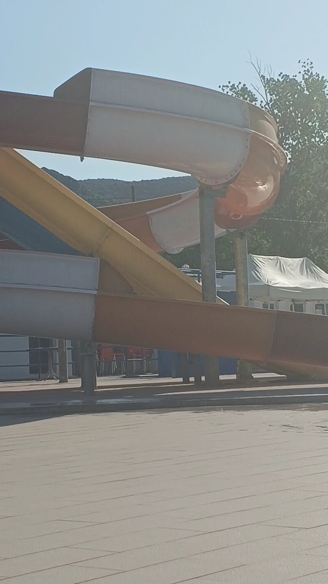 Bilecik Belediyesi Su Eğlence Dünyası — fotoğraf 3