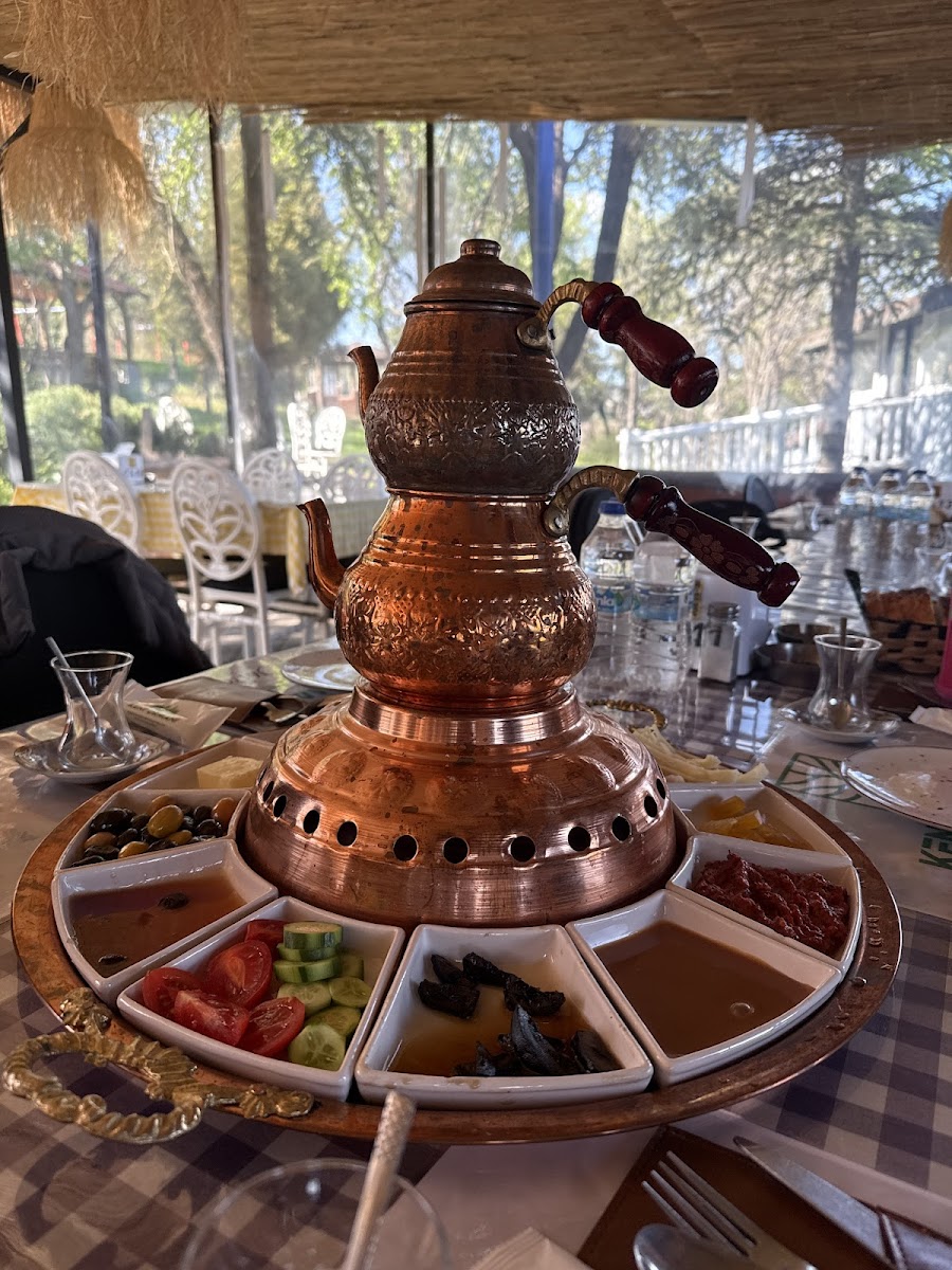 Bilecik Kent Ormanı Çay Bahçesi - Restaurant - Cafe ve Düğün Salonu — fotoğraf 4