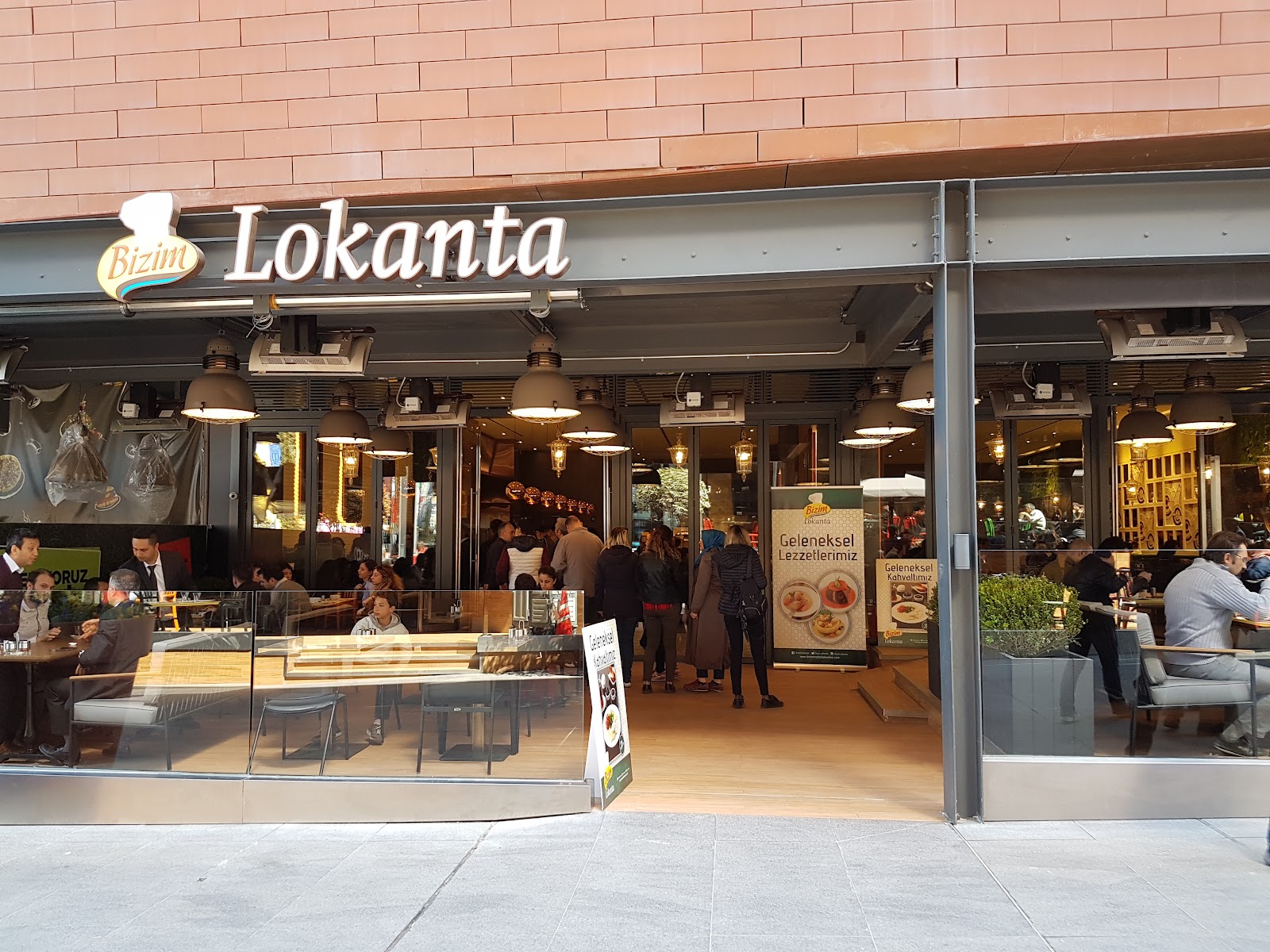 Bizim Lokanta — fotoğraf 1