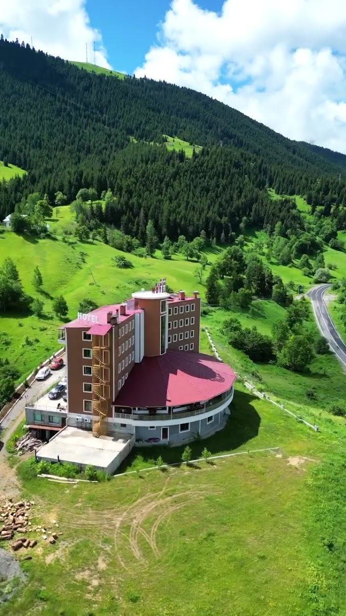 Black Forest Hotel — fotoğraf 1
