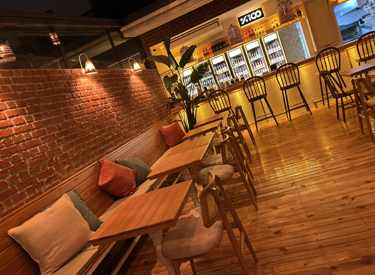 Boho Social Pub — fotoğraf 1