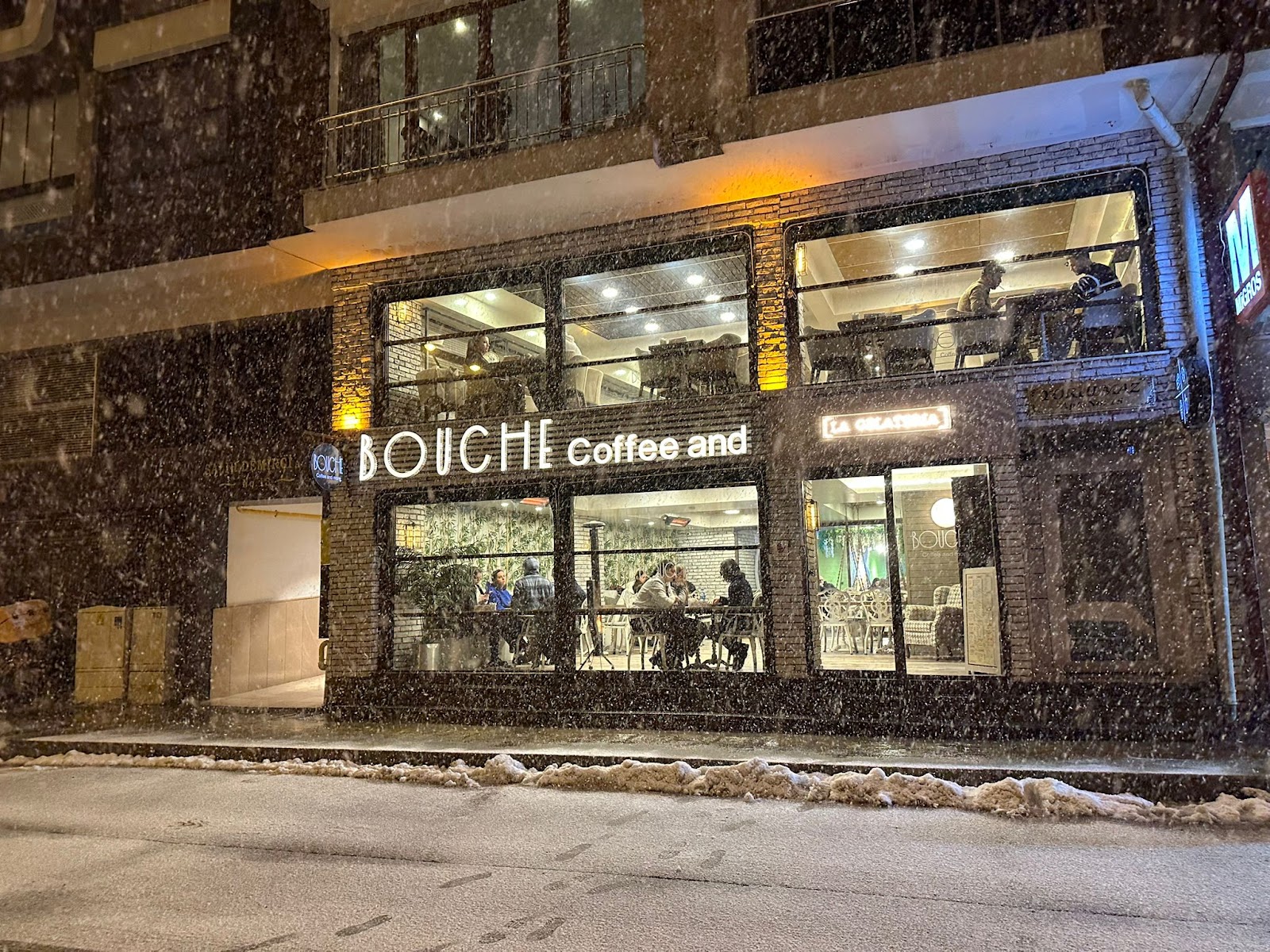 Bouche Coffee — fotoğraf 1