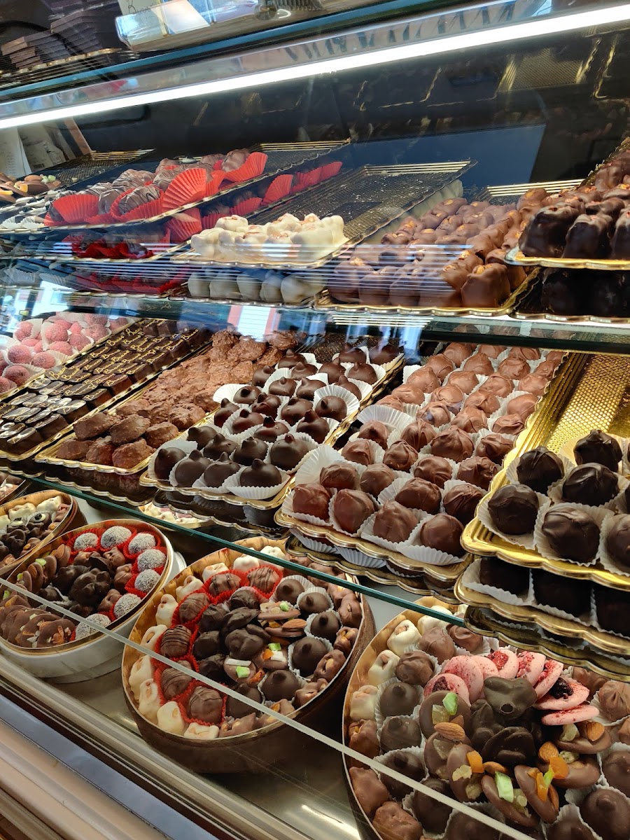 Bravo Patisserie — fotoğraf 5