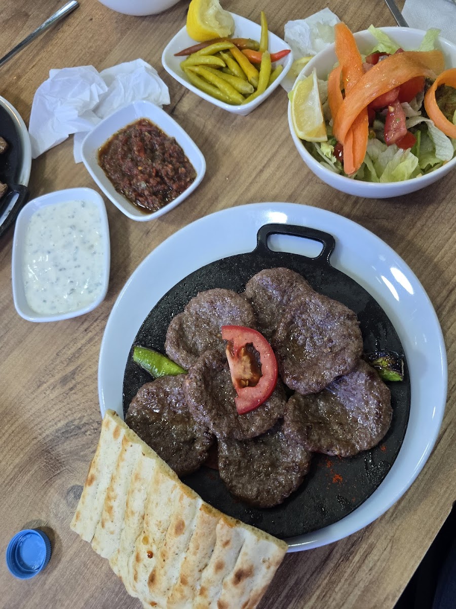 BU Döner Lahmacun — fotoğraf 1