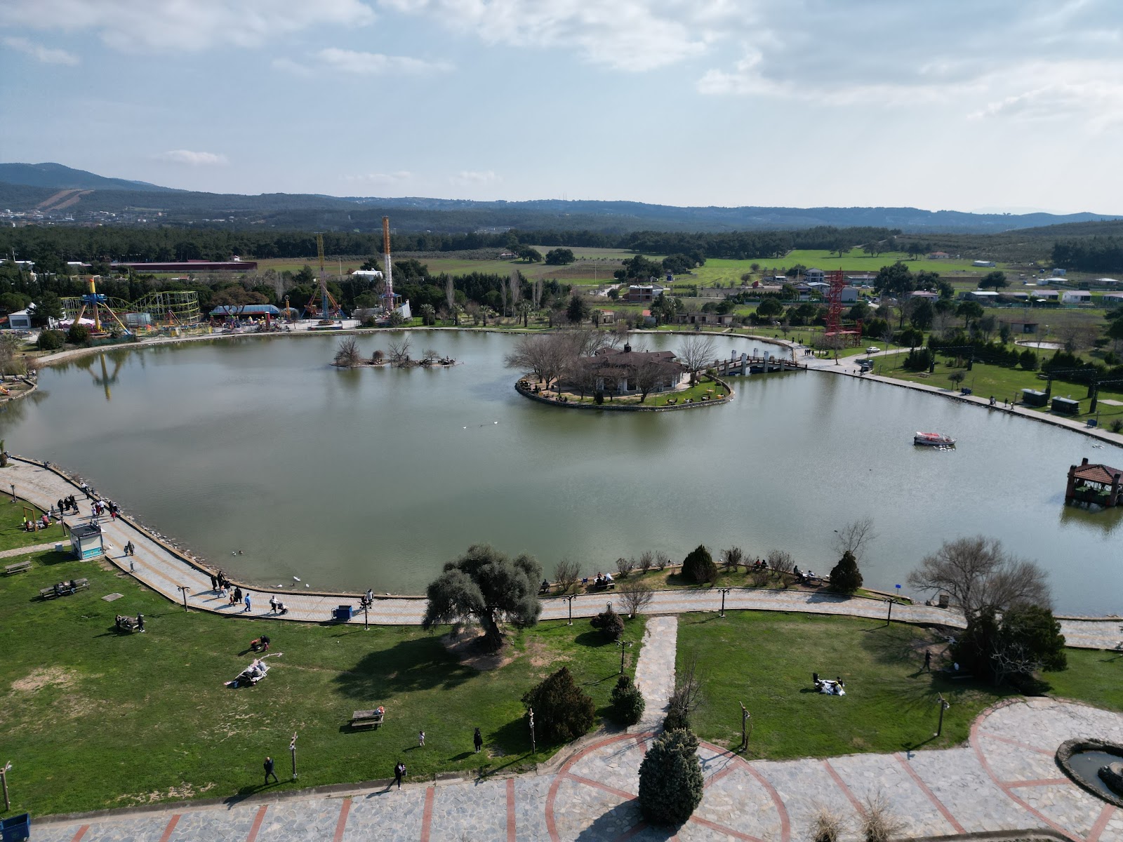 Buca Gölet Alanı — fotoğraf 1