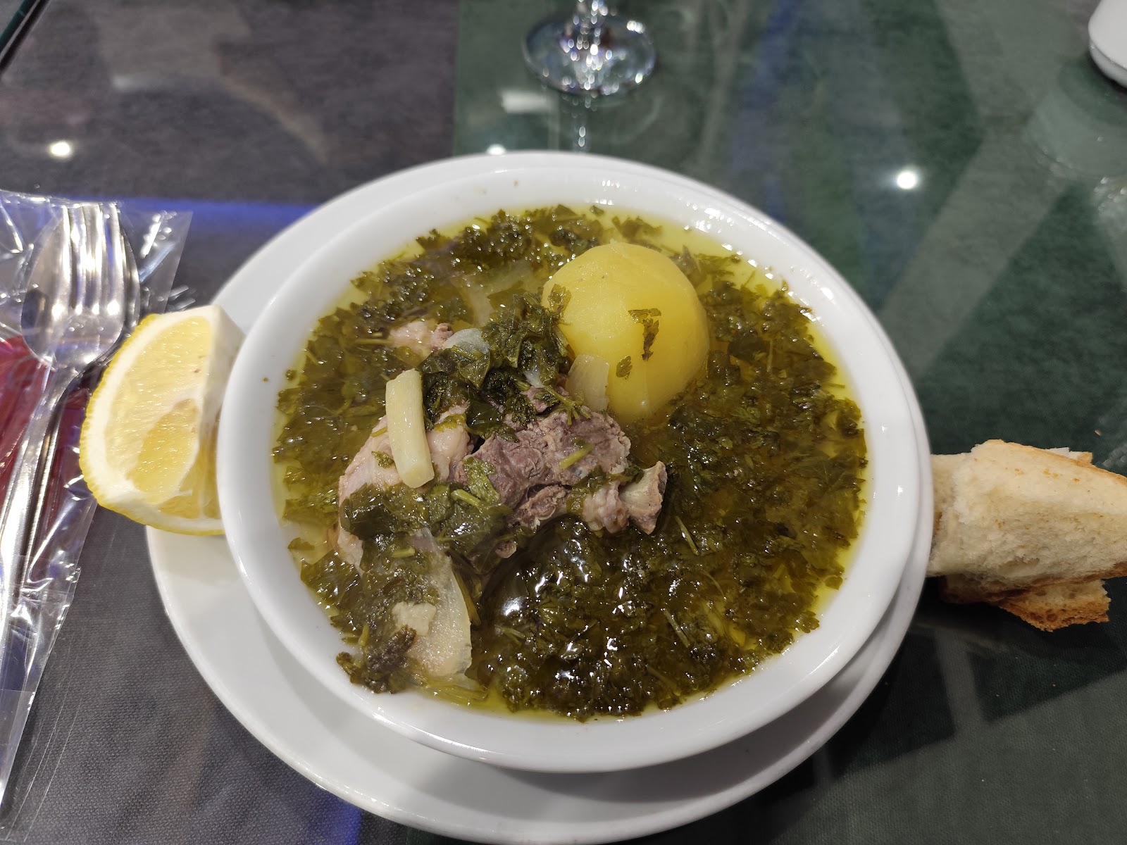 Burhan Usta Köfte Balık — fotoğraf 4