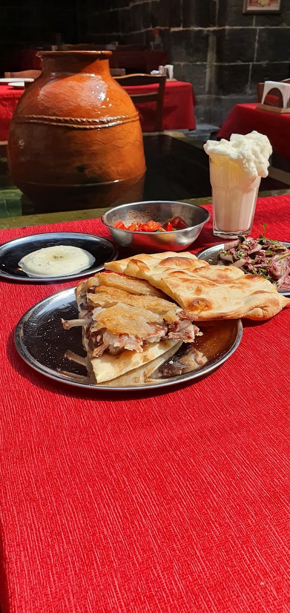 Büryancı Azmi'nin Yeri — fotoğraf 5