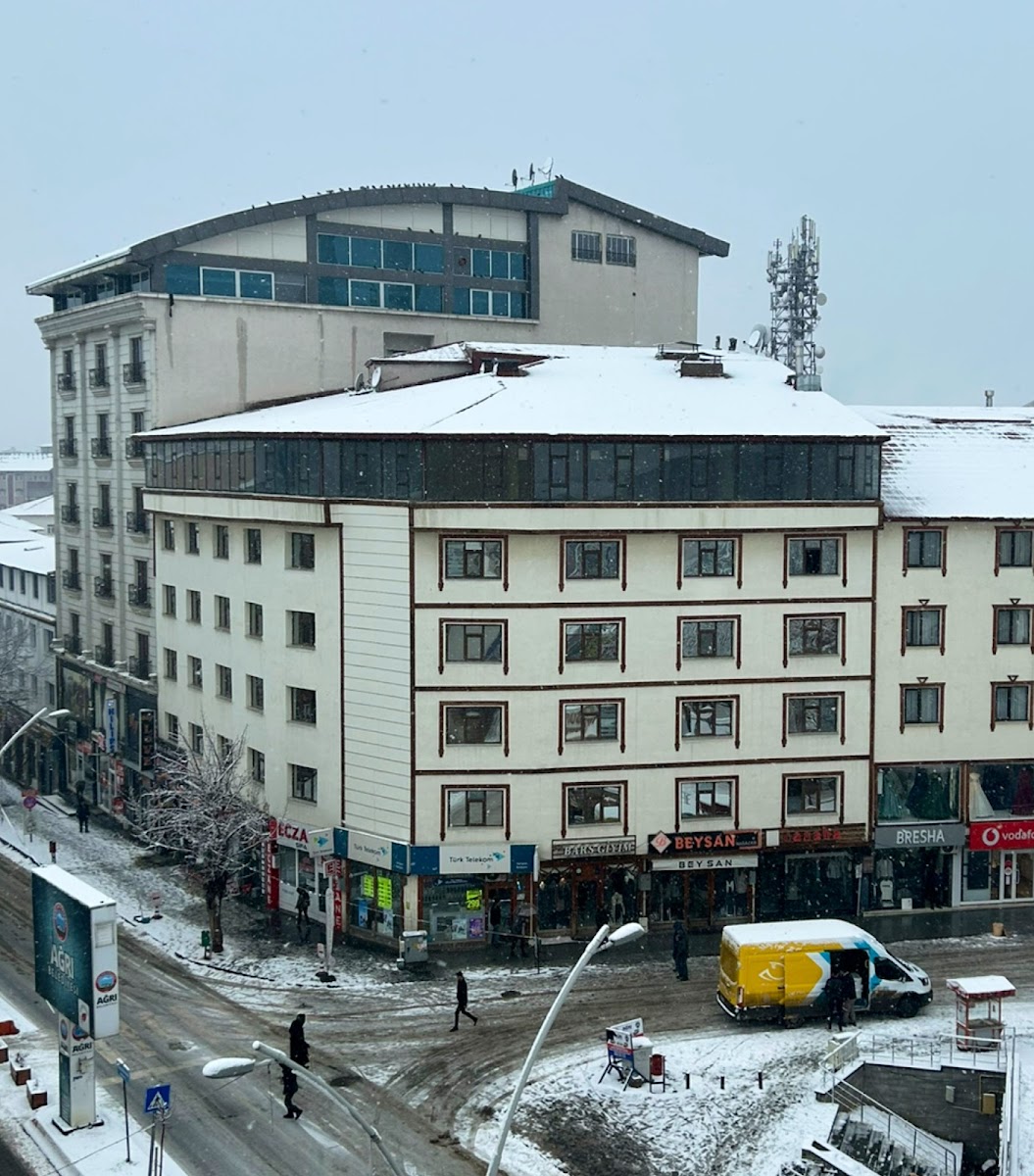 Büyük Ağrı Hotel — fotoğraf 1