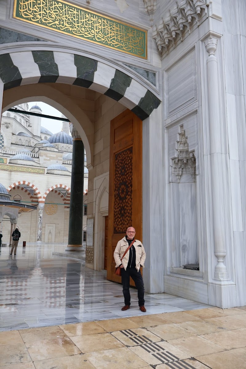 Büyük Çamlıca Camii — fotoğraf 2