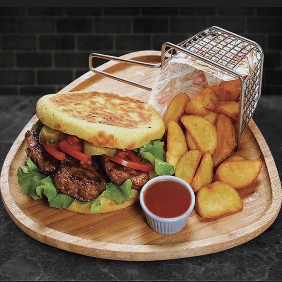 CADDE IZGARA ve Ev Yemekleri — fotoğraf 2