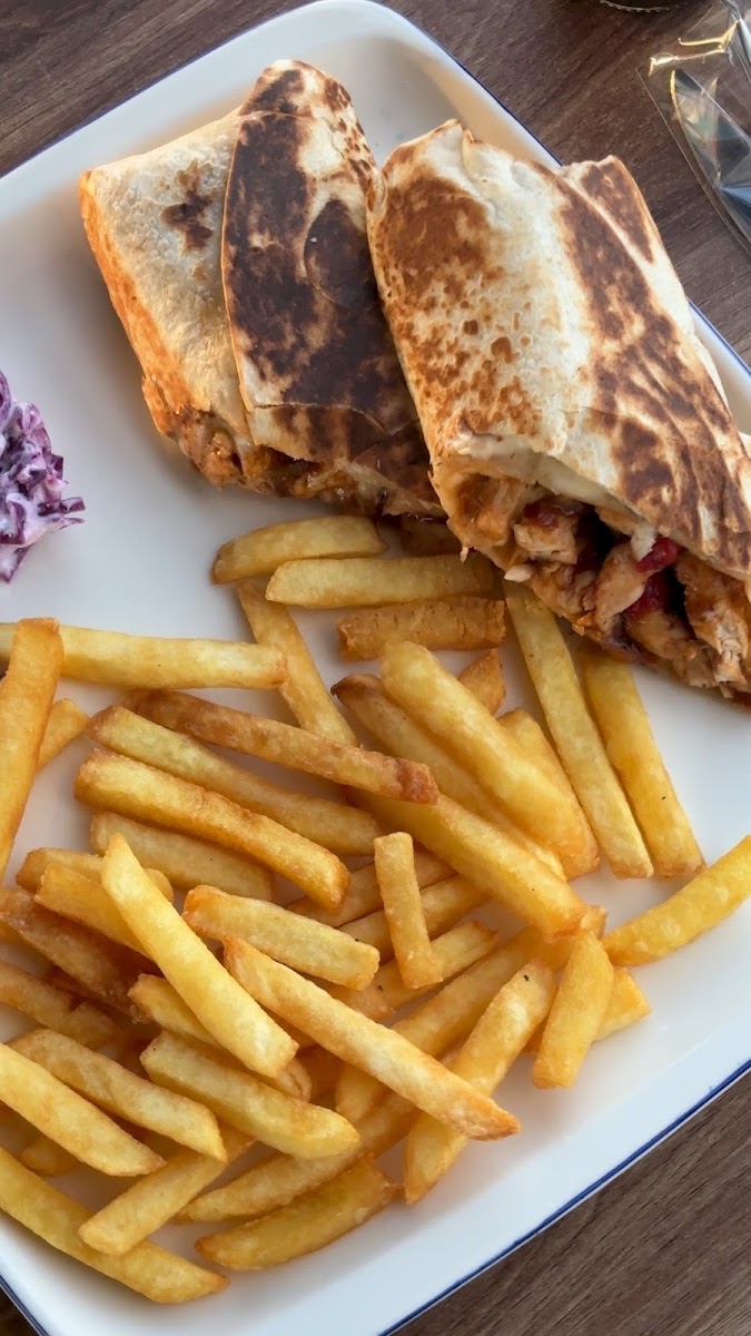 Cafe by Millo — fotoğraf 2