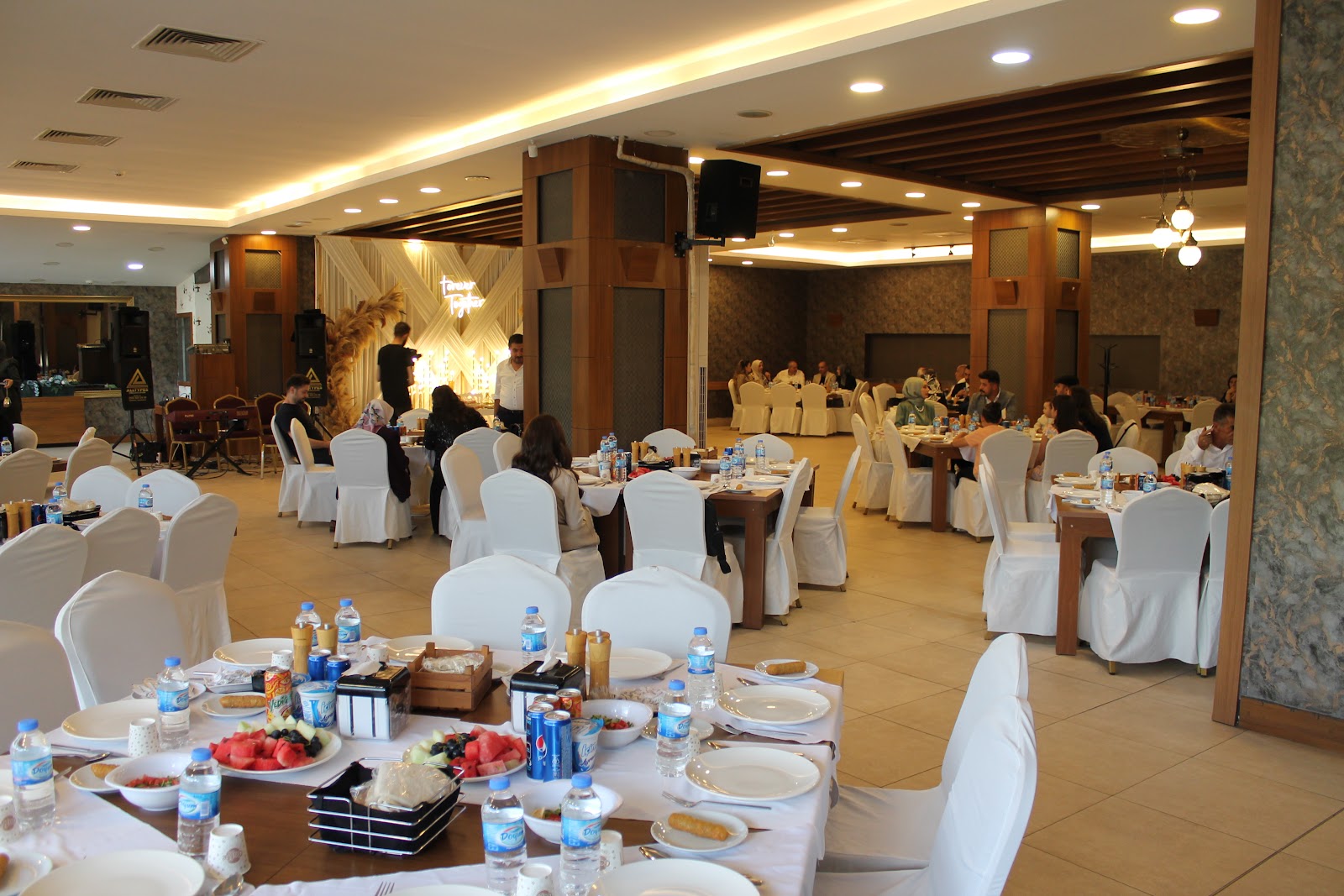 Çat Yolu Dönerci Hacıbaba Erzurum Restoran & Cağ Kebap — fotoğraf 5