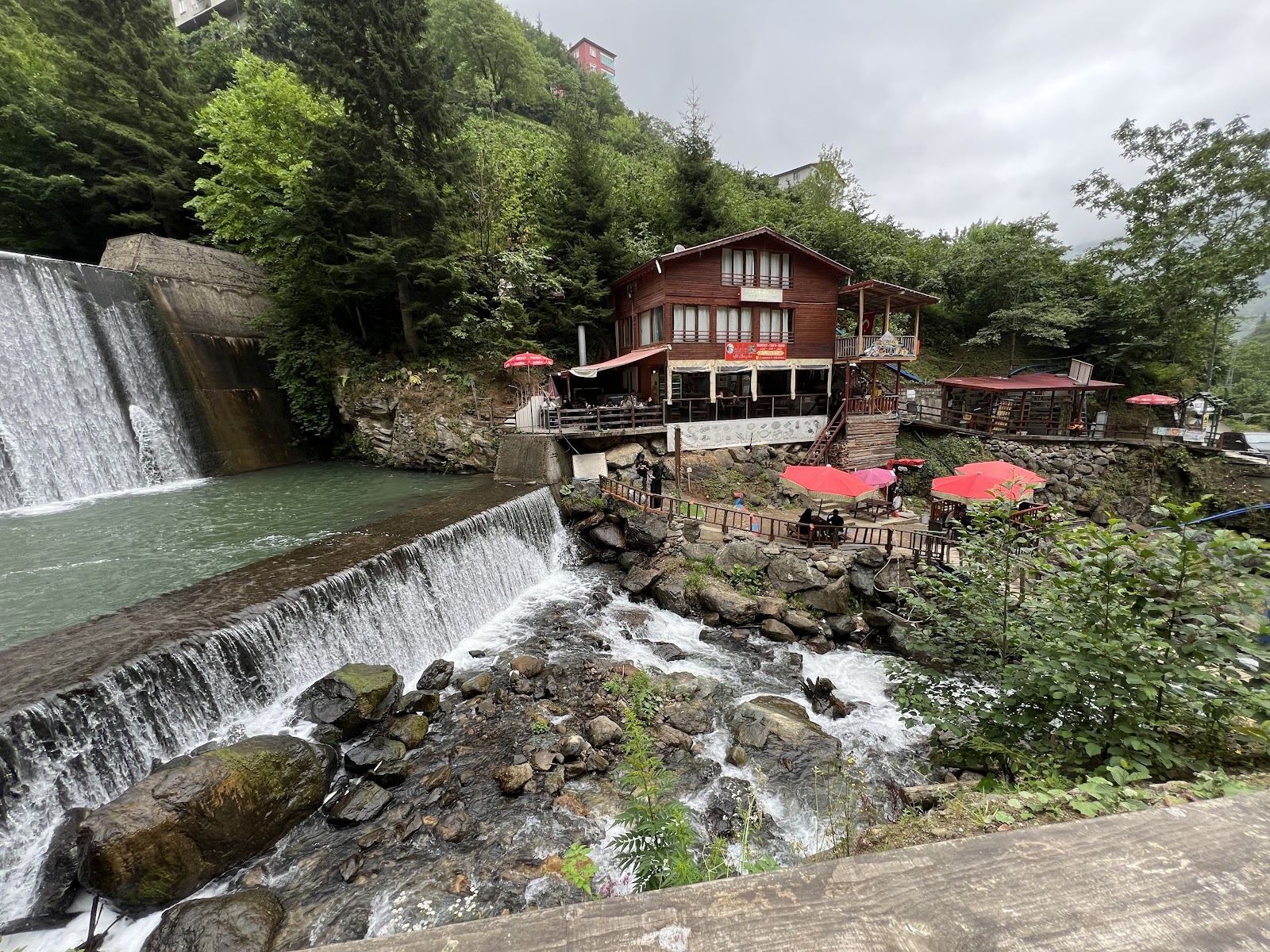 Çaykara Şelalesi — fotoğraf 1