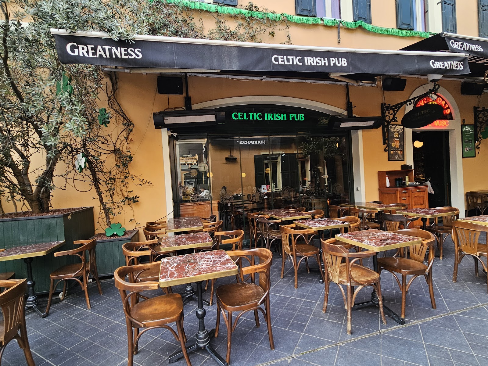 Celtic Irish Pub Istanbul — fotoğraf 1