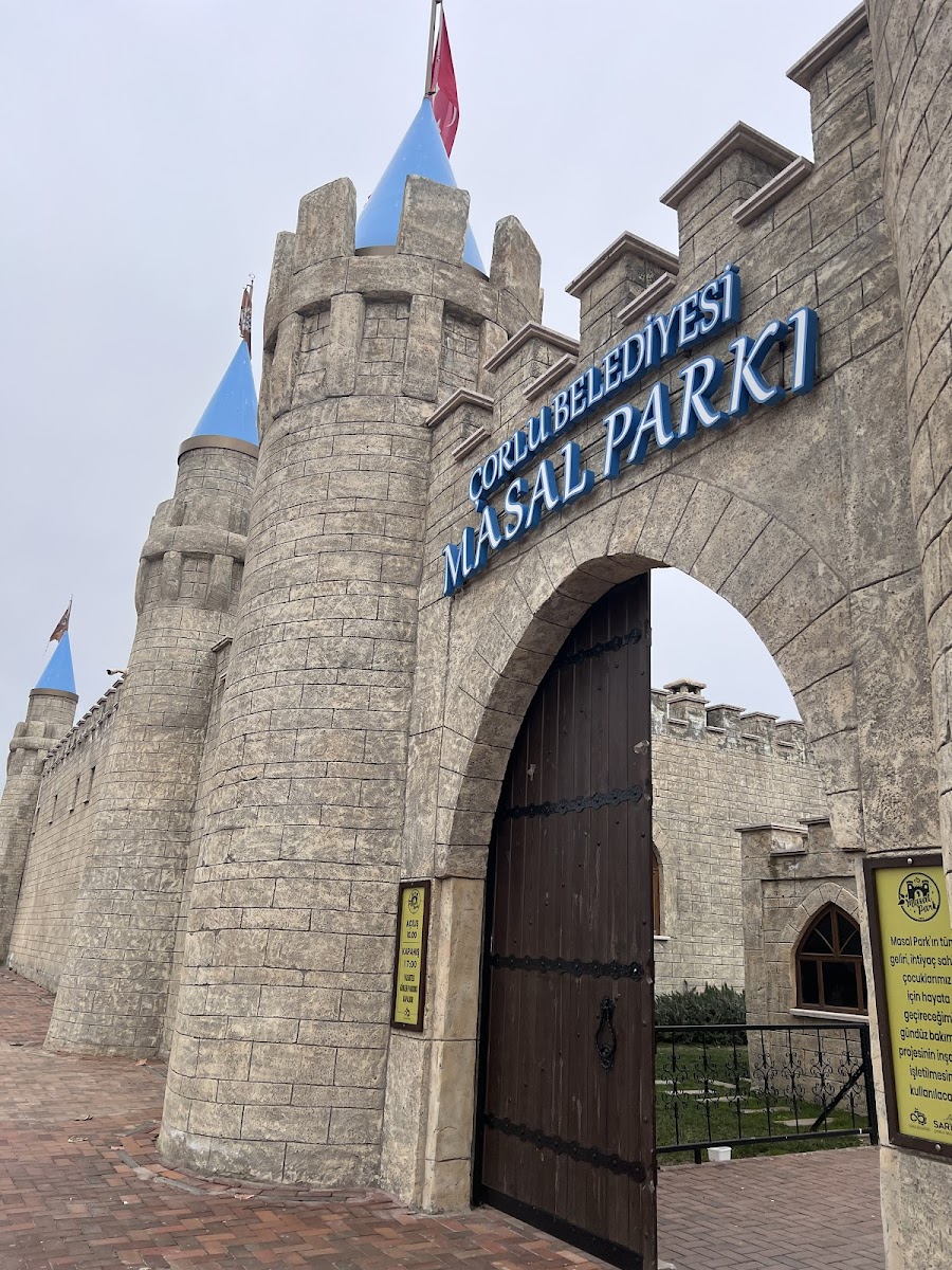 Çorlu Belediyesi Masal Parkı — fotoğraf 2